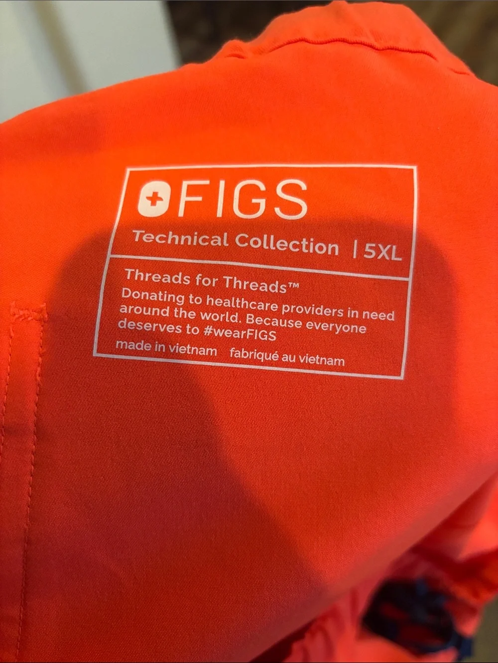 NWT FIGS 5X Mens Coral Orange Drawstring classic scrubs.